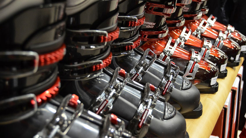 How to Choose Snowboard Boots - Athlete Audit