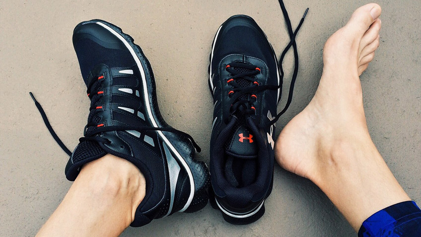 How Should Athletic Shoes Fit - Featured Picture - Athlete Audit